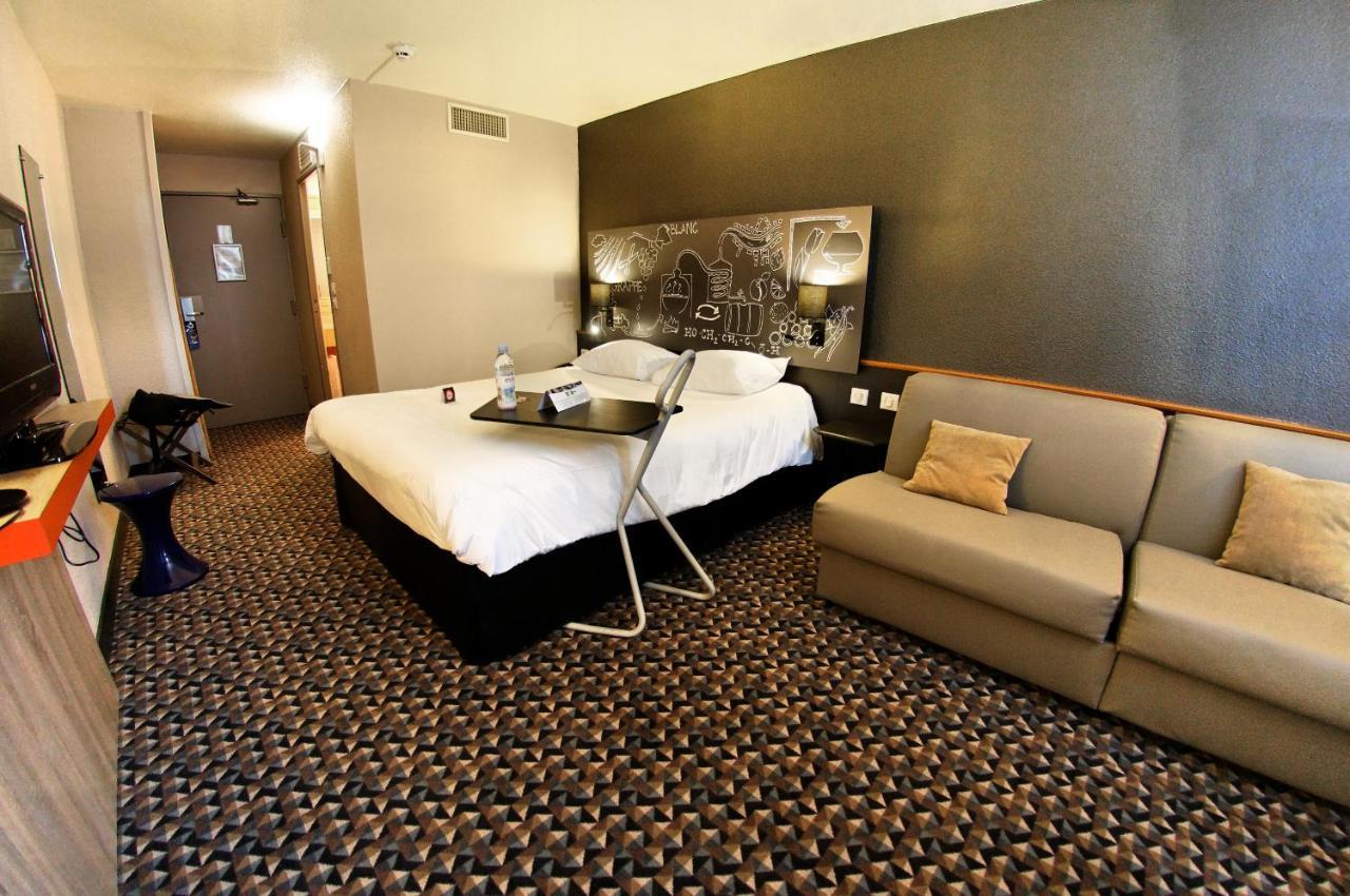 Отель Ibis Styles Cognac Шатобернар Экстерьер фото